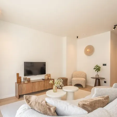 Elegant & Light-filled With Terrace * Knokke-Heist
